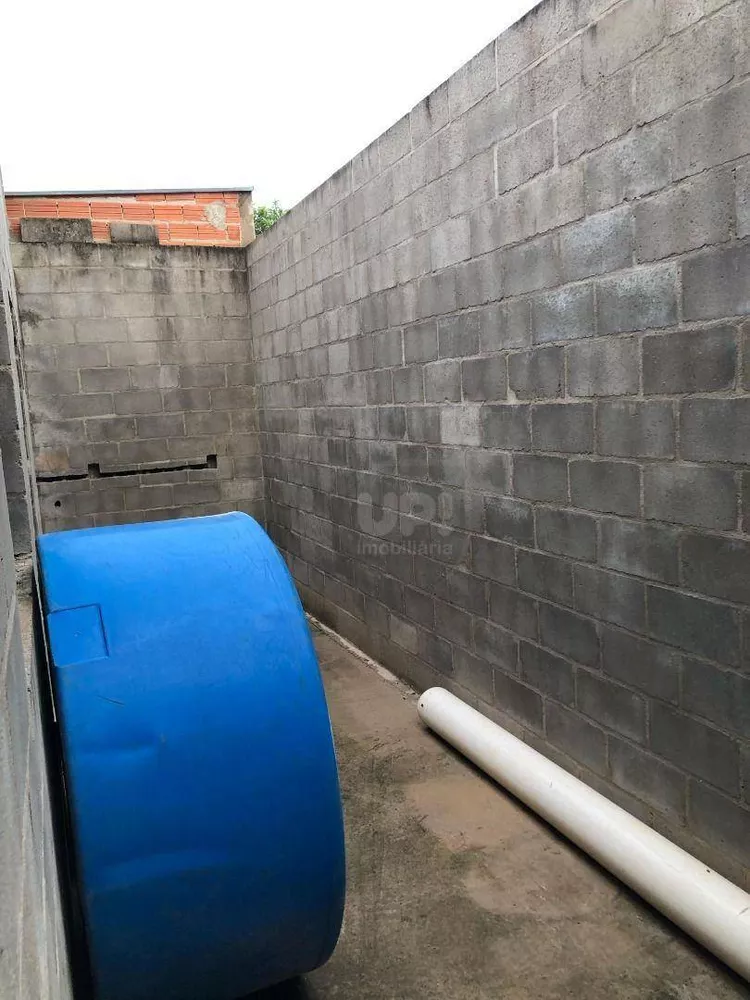 Casa, 2 quartos, 250 m² - Foto 16