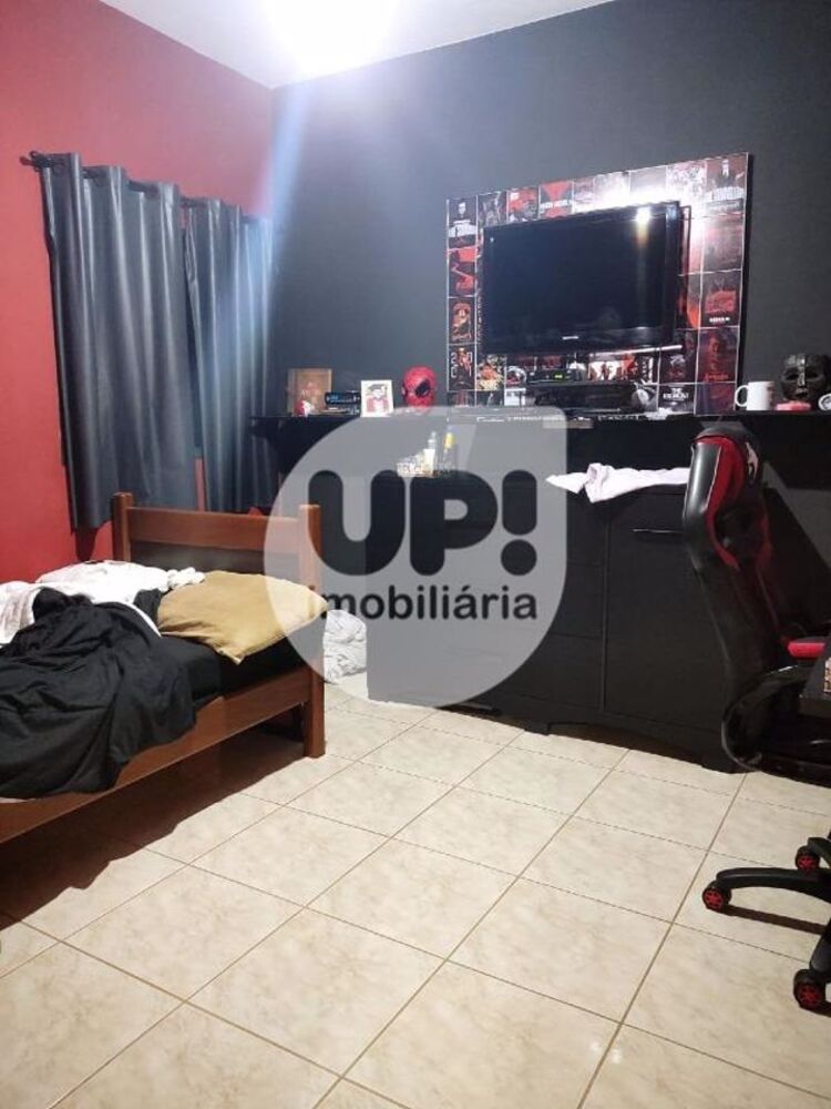 Casa, 4 quartos, 136 m² - Foto 4
