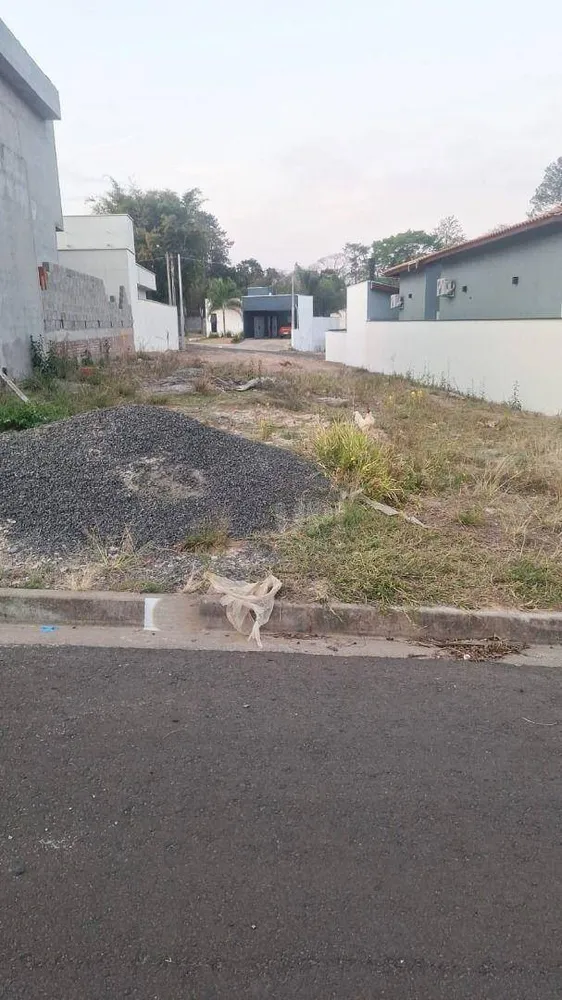 Loteamento e Condomínio, 220 m² - Foto 1