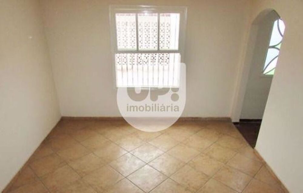 Casa, 2 quartos, 137 m² - Foto 1