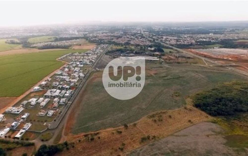 Loteamento e Condomínio, 245 m² - Foto 1