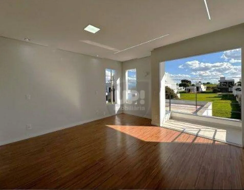 Casa, 3 quartos, 211 m² - Foto 15