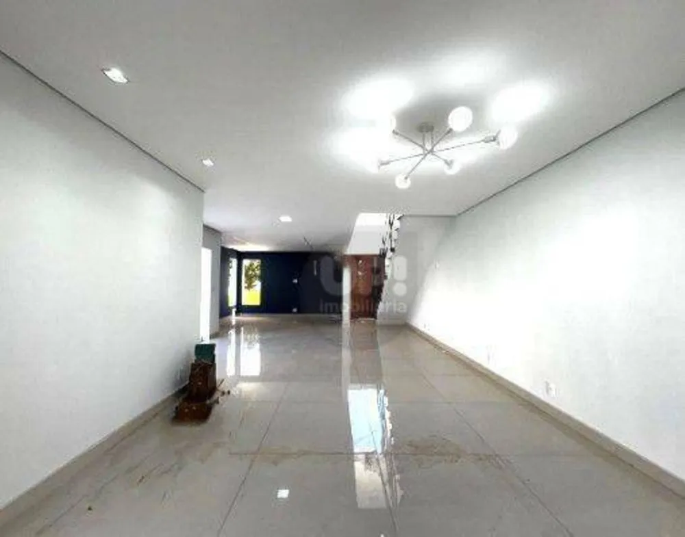 Casa, 3 quartos, 211 m² - Foto 8