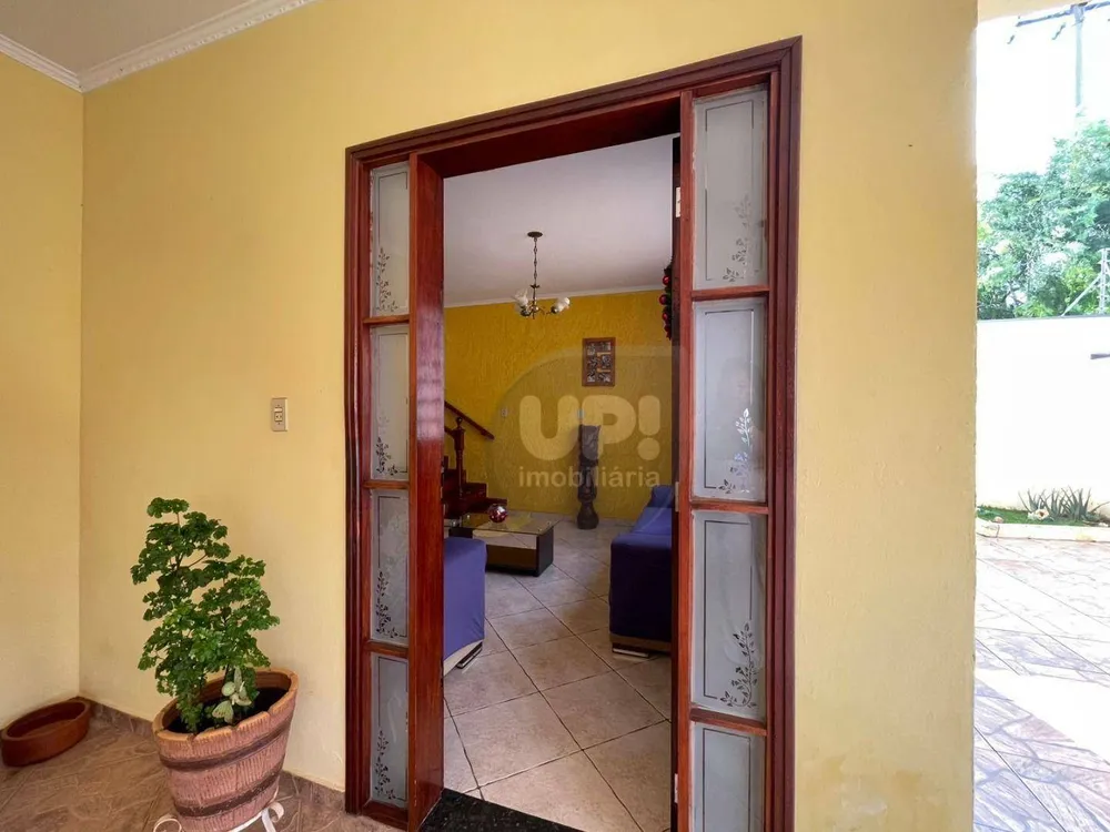 Casa, 3 quartos, 182 m² - Foto 14