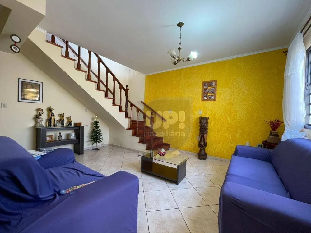 Casa, 3 quartos, 182 m² - Foto 2
