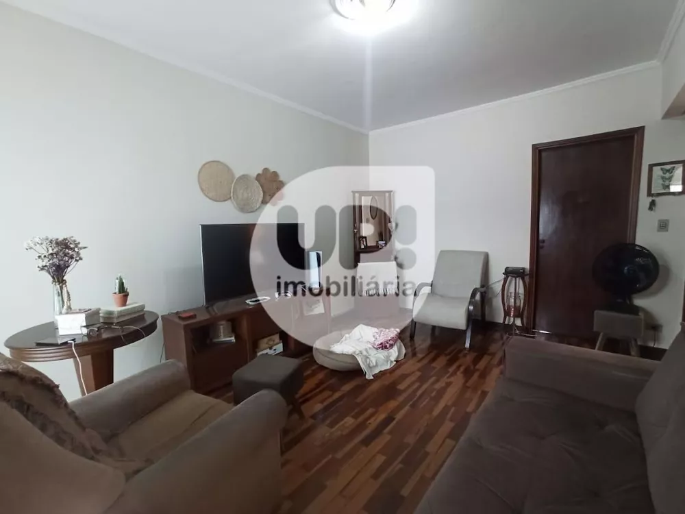 Casa, 3 quartos, 250 m² - Foto 3