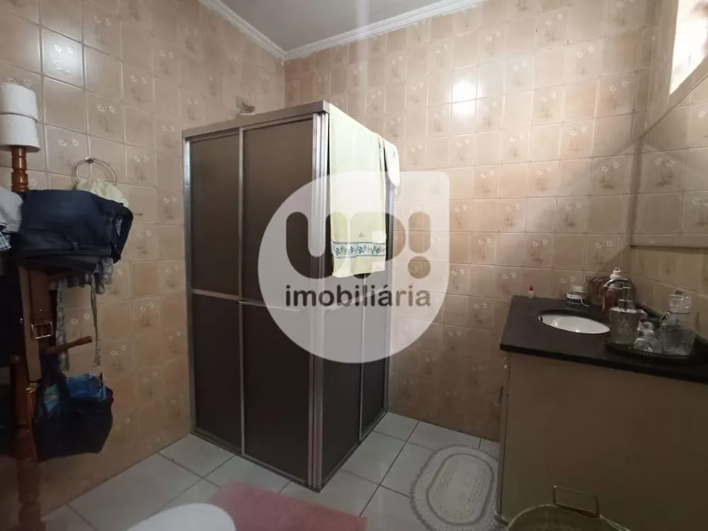 Casa, 3 quartos, 250 m² - Foto 9