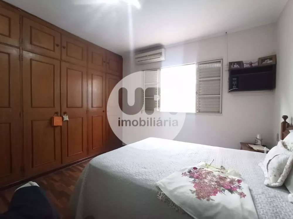 Casa, 3 quartos, 250 m² - Foto 8
