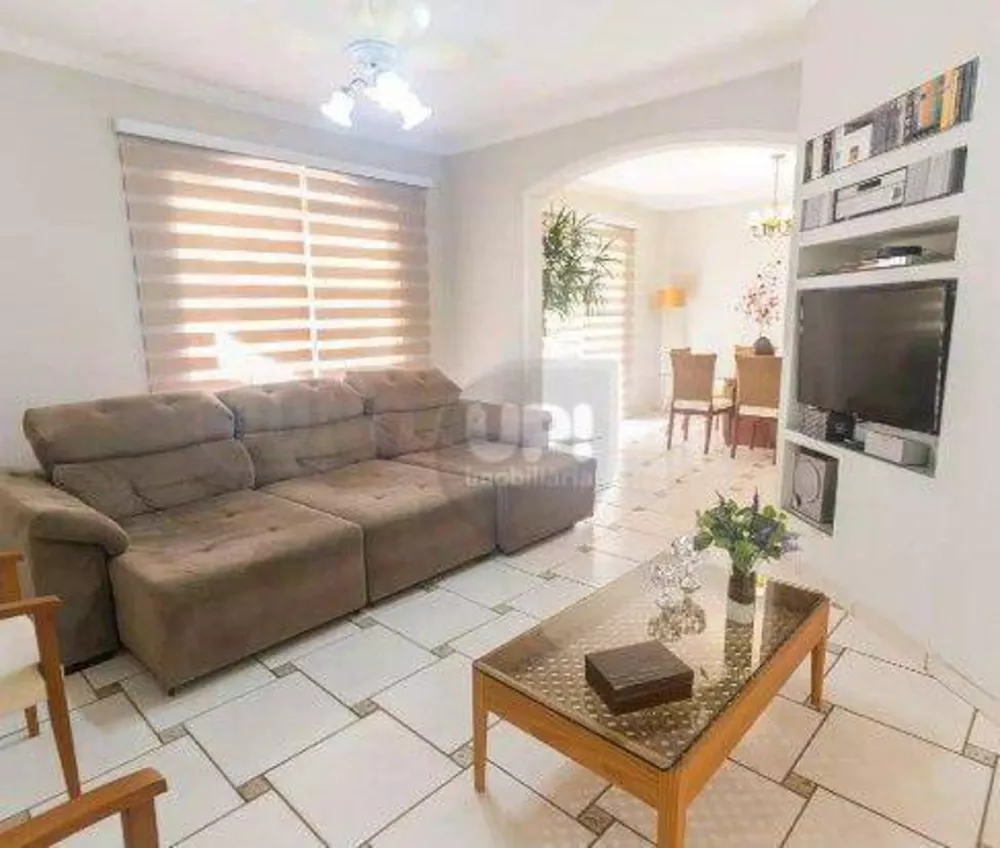 Casa, 3 quartos, 405 m² - Foto 4
