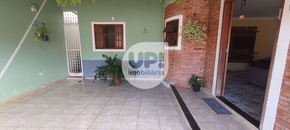 Casa à venda com 3 quartos, 148m² - Foto 2
