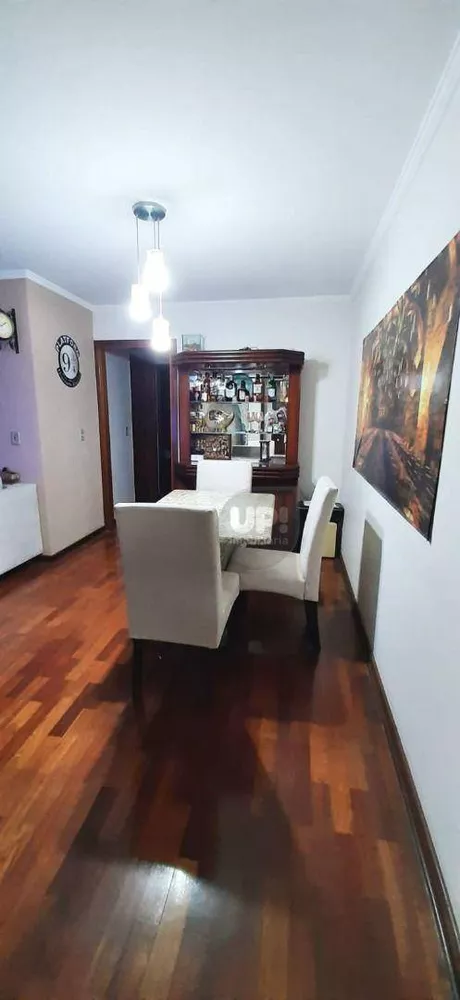 Apartamento à venda com 3 quartos, 85m² - Foto 4