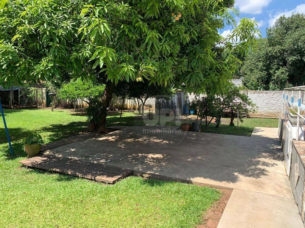 Chácara à venda com 3 quartos, 160m² - Foto 8