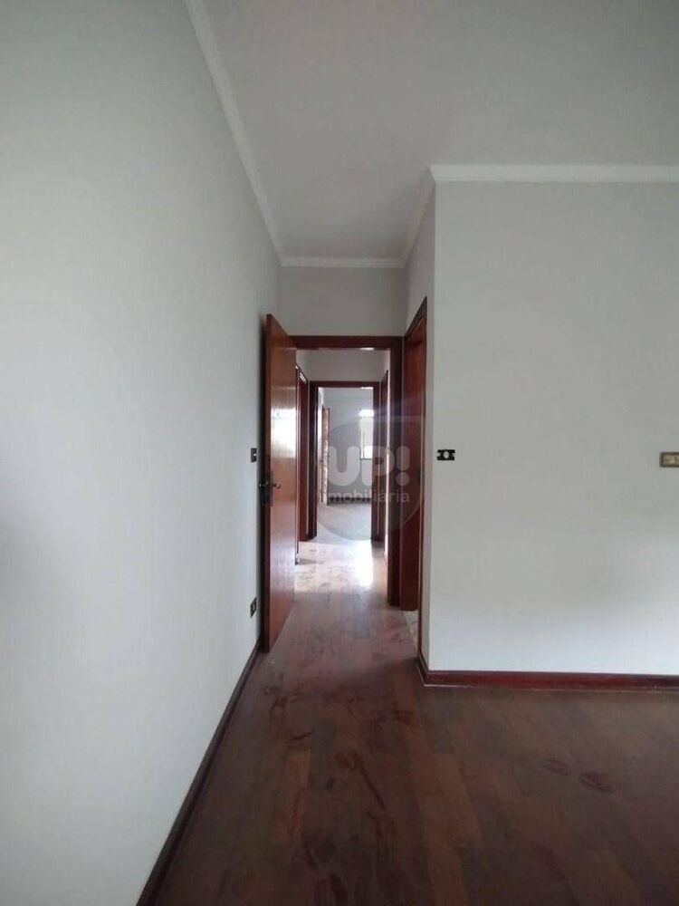 Casa, 3 quartos, 174 m² - Foto 2