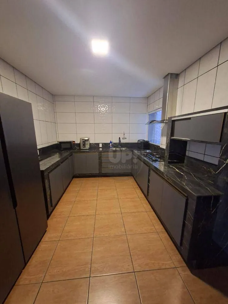 Casa, 4 quartos, 192 m² - Foto 15