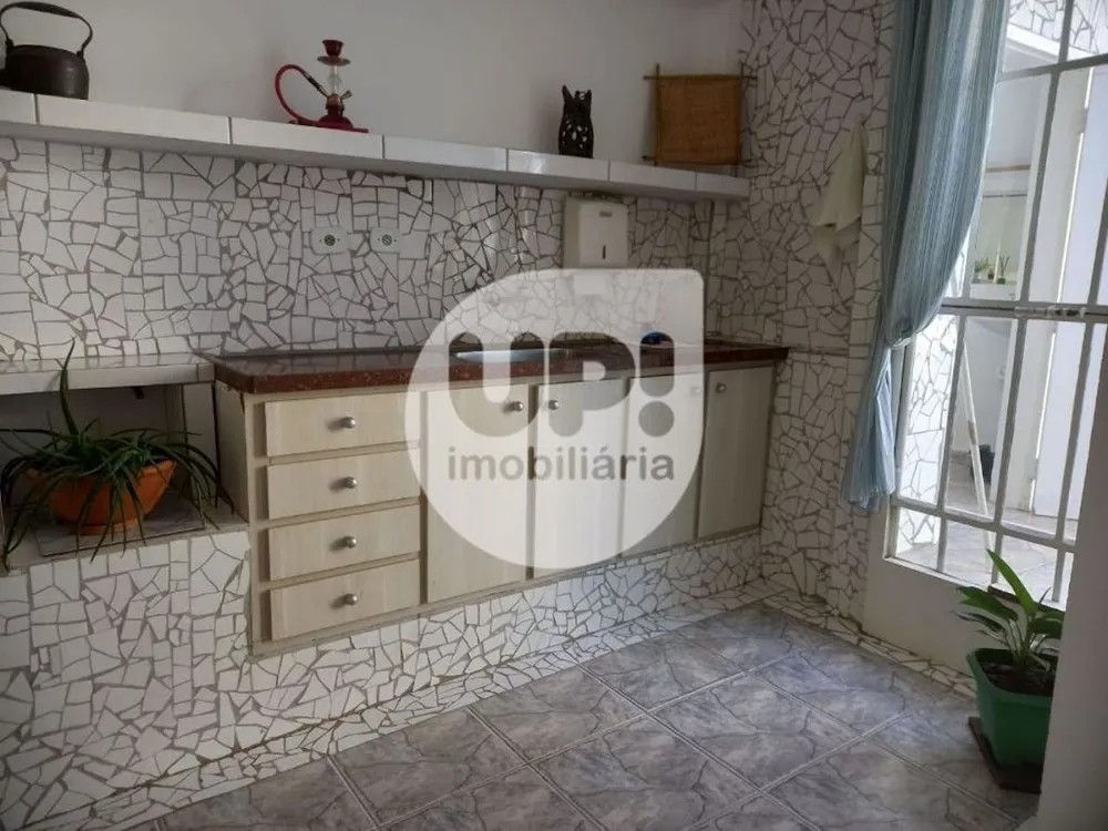 Casa, 3 quartos, 193 m² - Foto 2