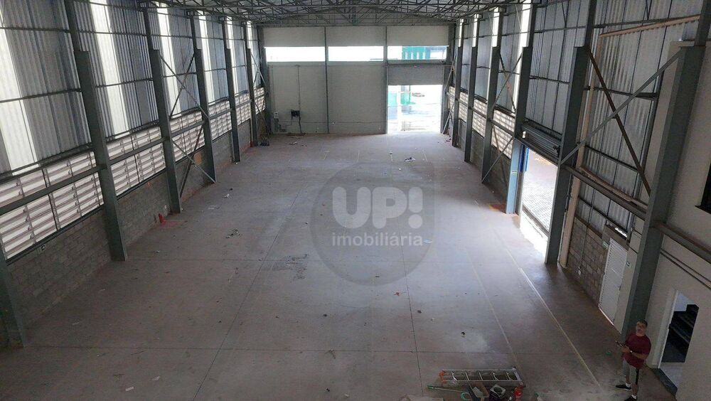 Depósito-Galpão, 746 m² - Foto 1
