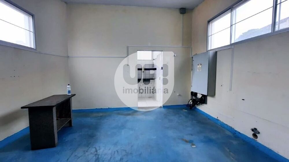 Depósito-Galpão, 638 m² - Foto 2