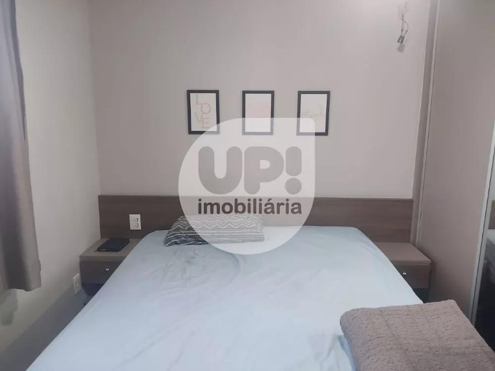 Apartamento à venda com 2 quartos, 45m² - Foto 1