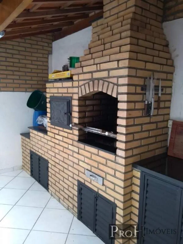 Sobrado, 3 quartos, 298 m² - Foto 2