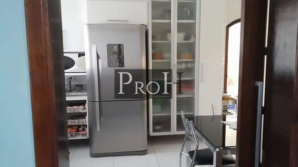 Casa, 3 quartos, 260 m² - Foto 4