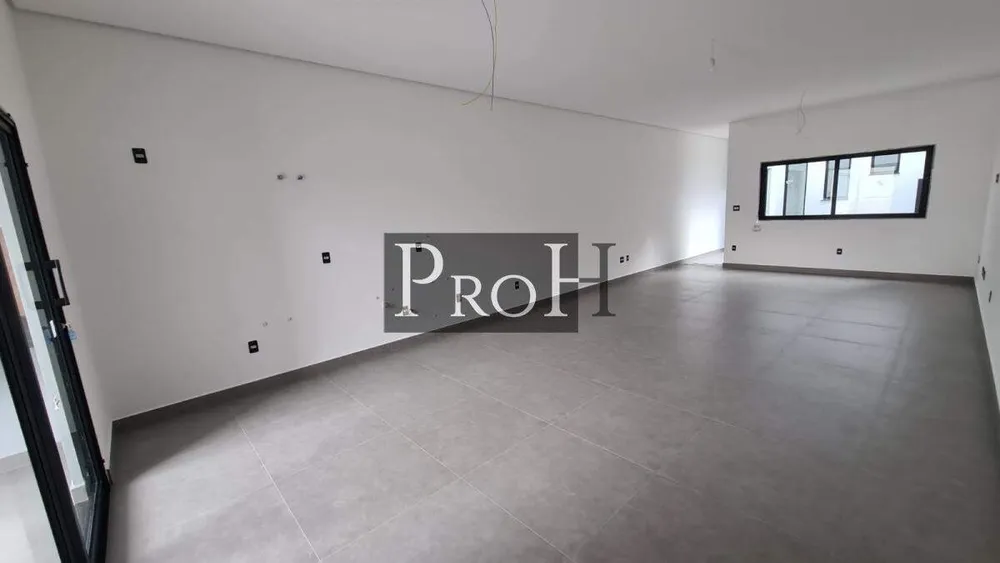 Sobrado, 3 quartos, 236 m² - Foto 1