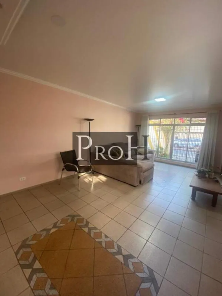 Sobrado, 3 quartos, 218 m² - Foto 2
