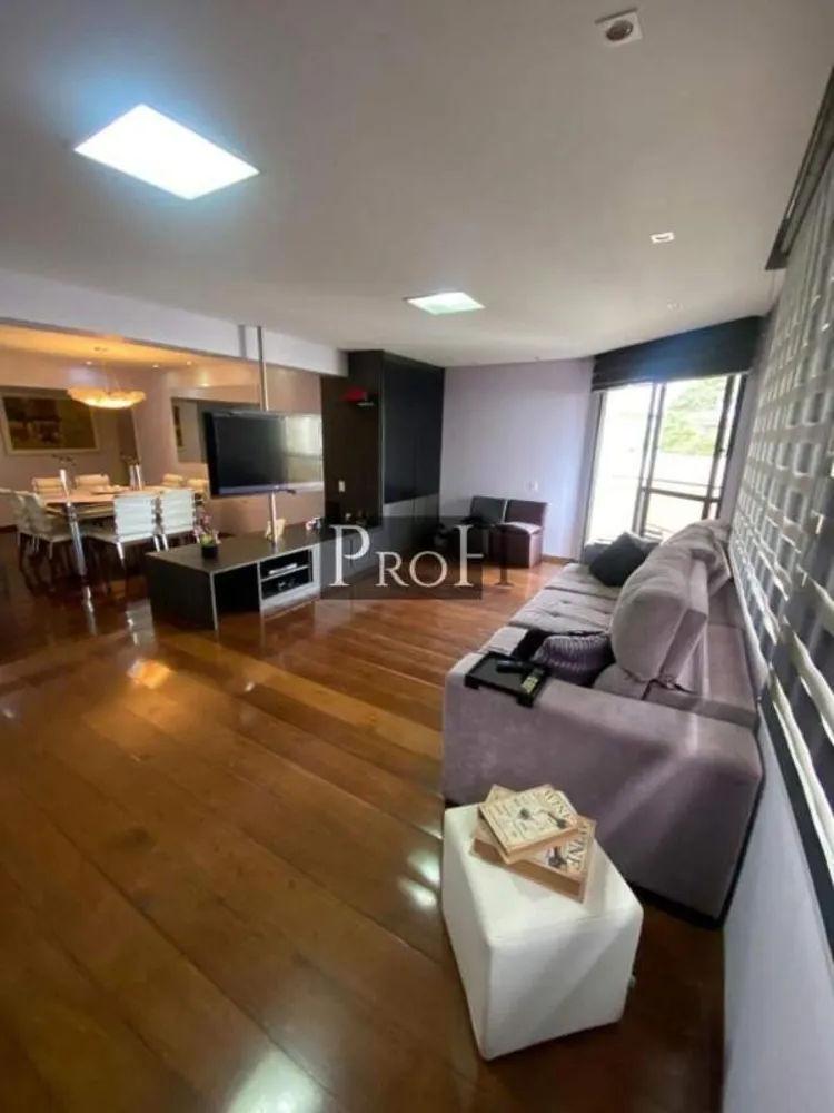 Apartamento, 4 quartos, 212 m² - Foto 1