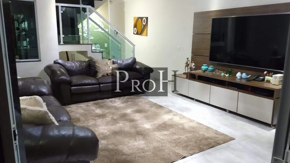 Sobrado, 3 quartos, 236 m² - Foto 4