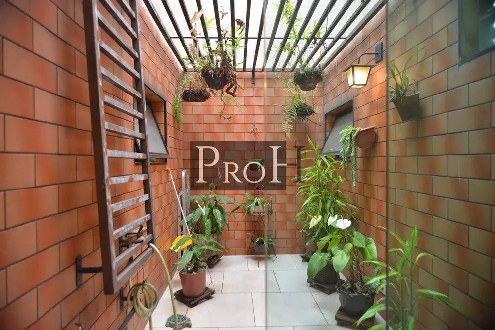 Casa, 3 quartos, 250 m² - Foto 2