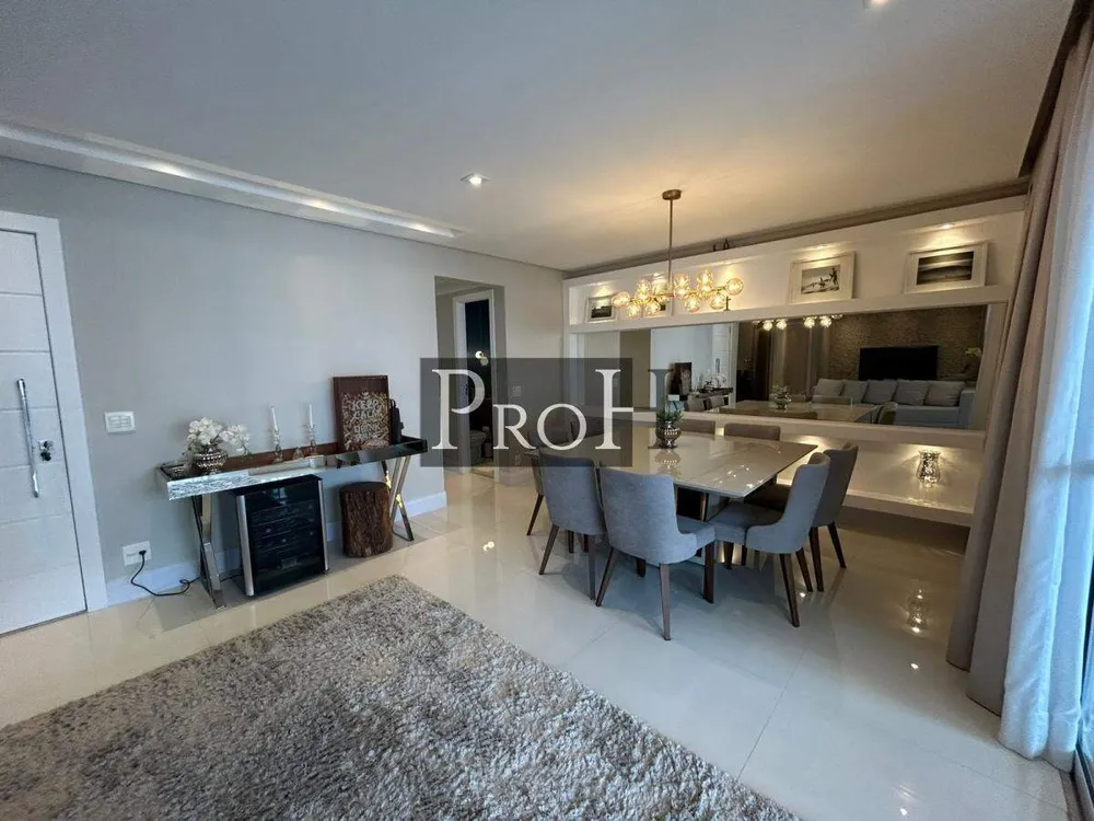 Apartamento, 3 quartos, 156 m² - Foto 1