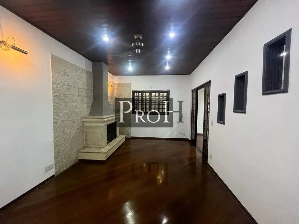 Sobrado, 3 quartos, 240 m² - Foto 1