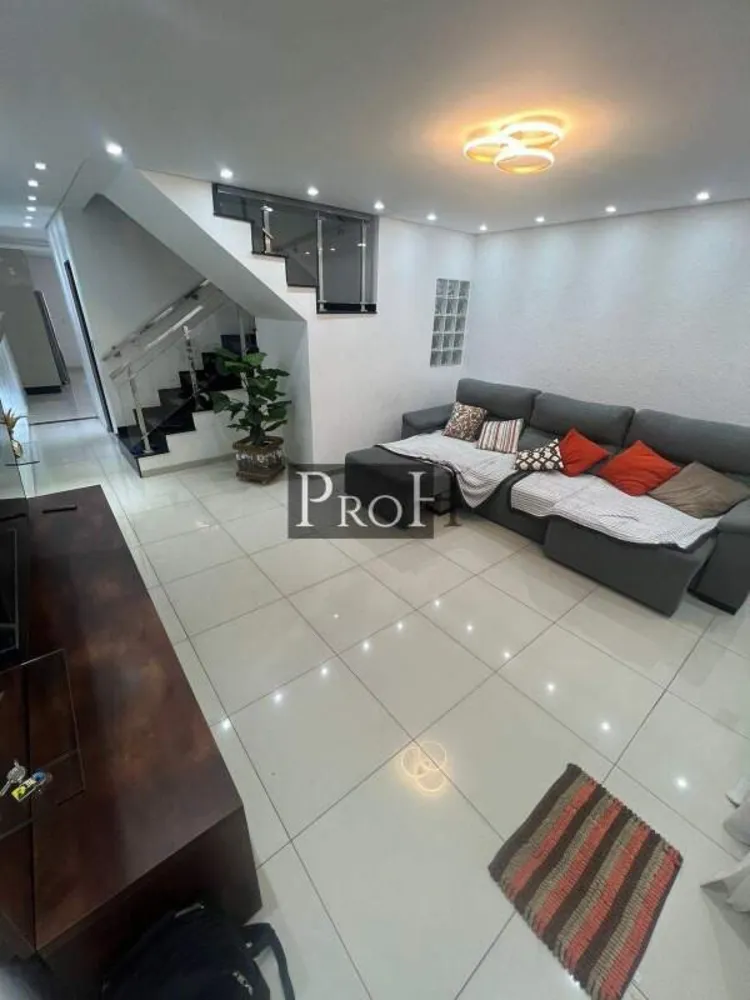Sobrado, 2 quartos, 240 m² - Foto 1