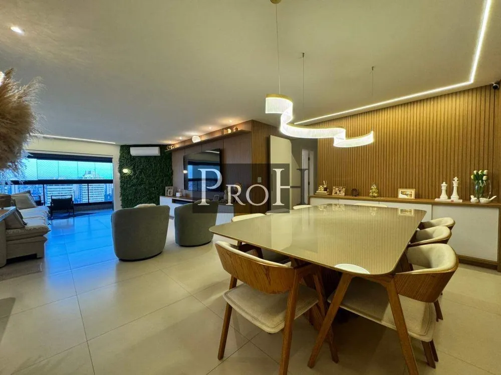 Apartamento, 4 quartos, 220 m² - Foto 1