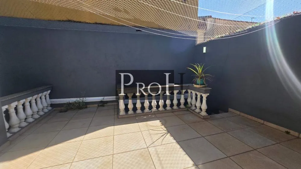 Sobrado, 3 quartos, 270 m² - Foto 2