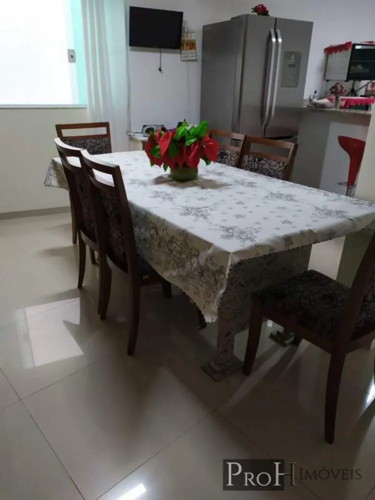 Sobrado, 3 quartos, 252 m² - Foto 3
