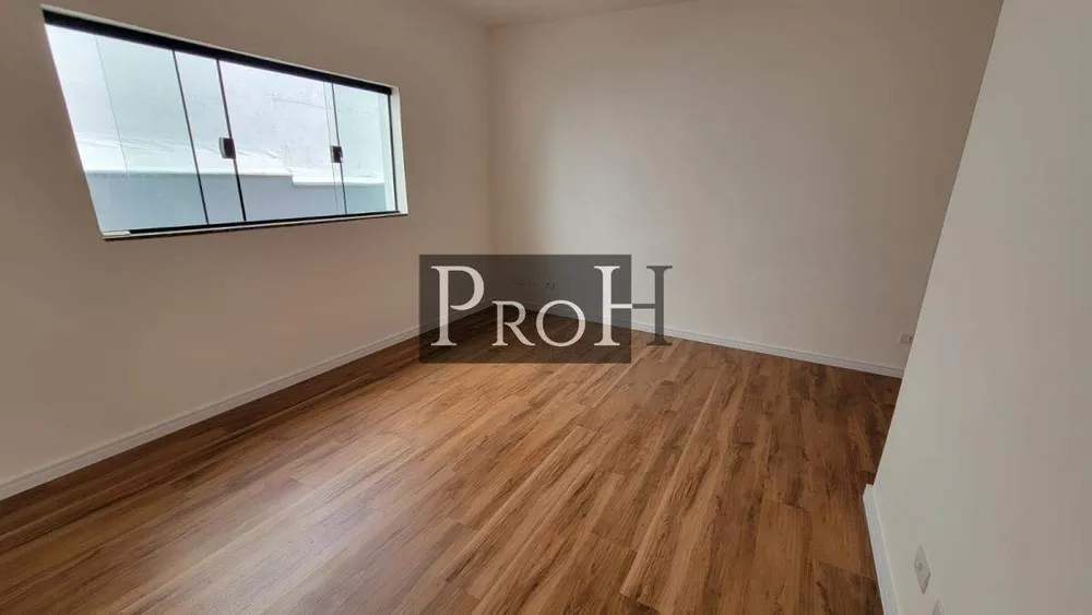 Casa, 3 quartos, 237 m² - Foto 2
