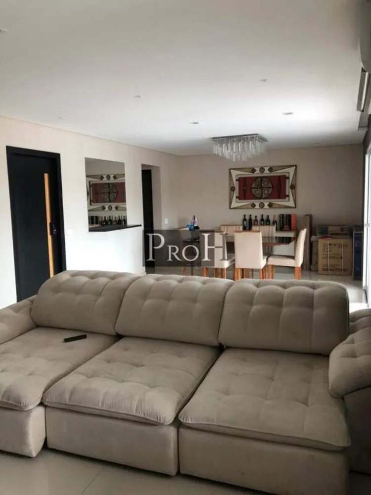 Apartamento, 3 quartos, 155 m² - Foto 1