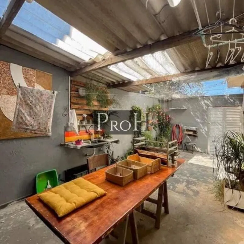 Casa, 2 quartos, 220 m² - Foto 1