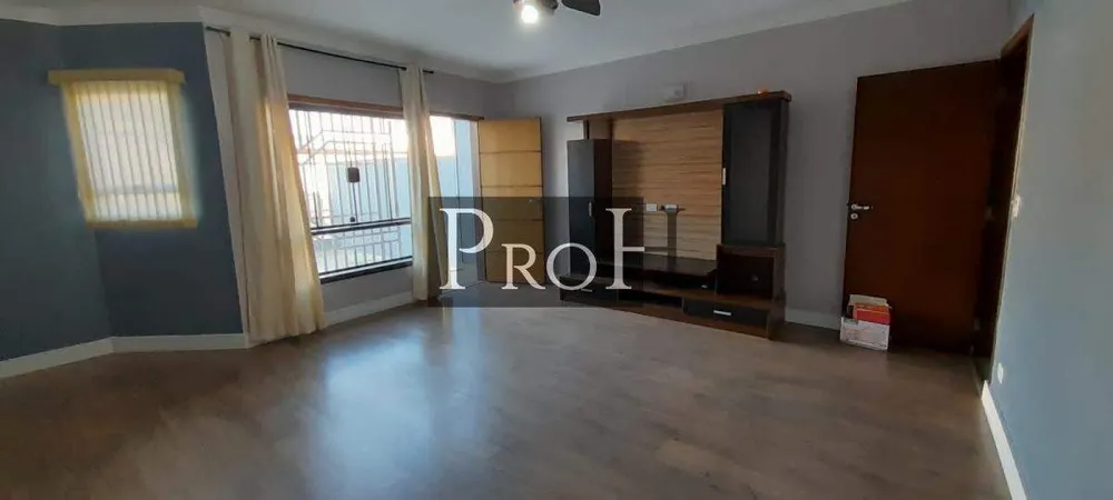 Casa, 3 quartos, 203 m² - Foto 2