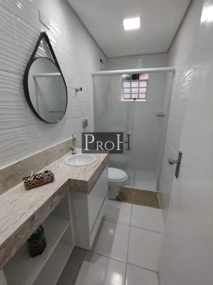 Sobrado, 4 quartos, 240 m² - Foto 1