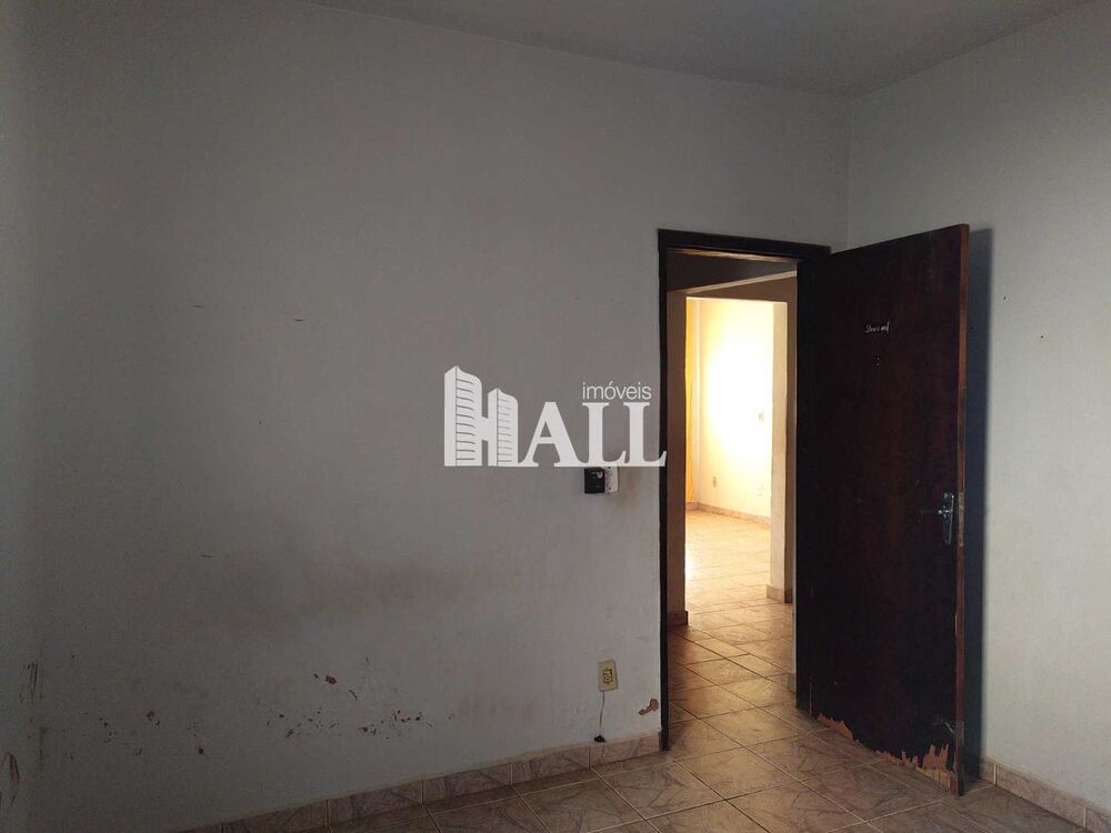 Casa à venda com 3 quartos, 130m² - Foto 2