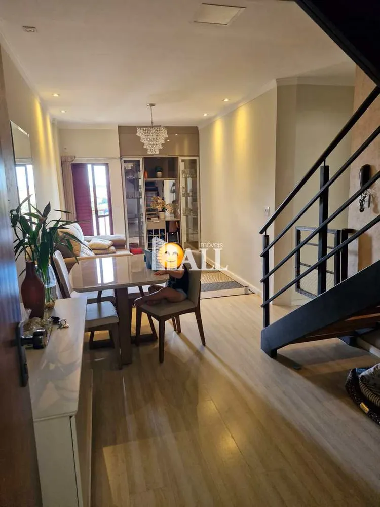 Cobertura, 3 quartos, 185 m² - Foto 1