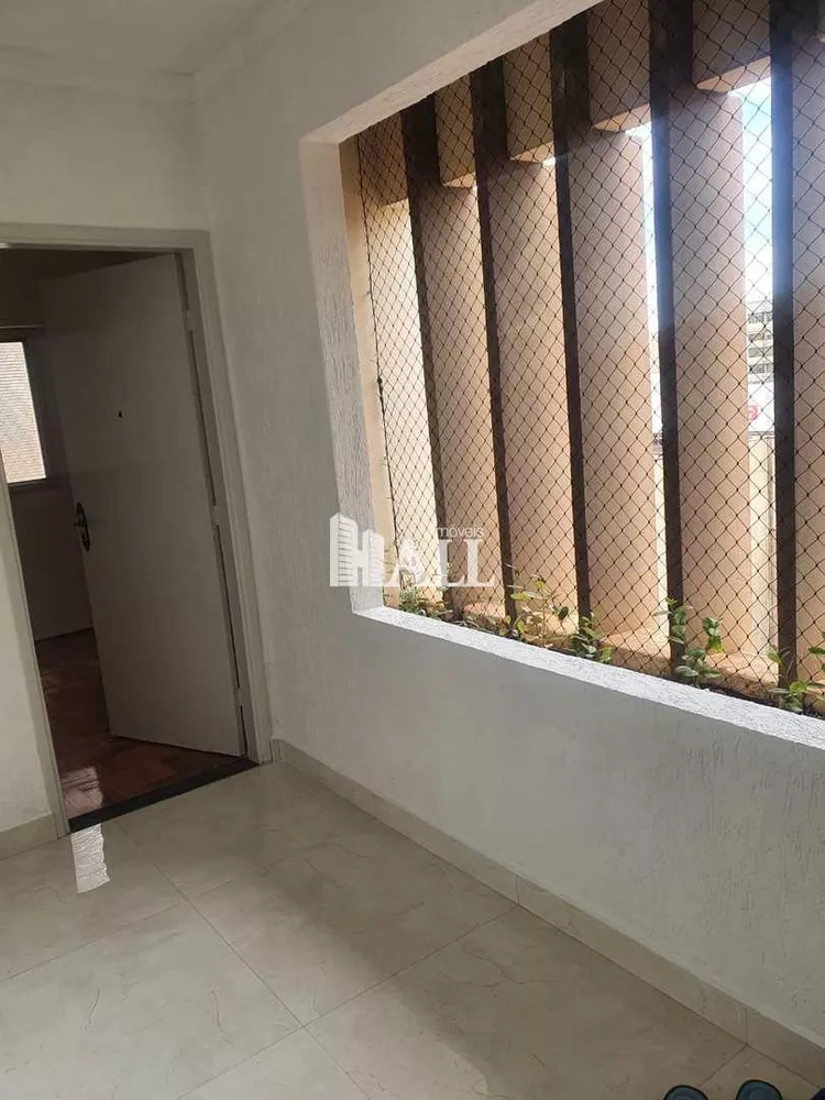 Apartamento à venda com 3 quartos, 123m² - Foto 4