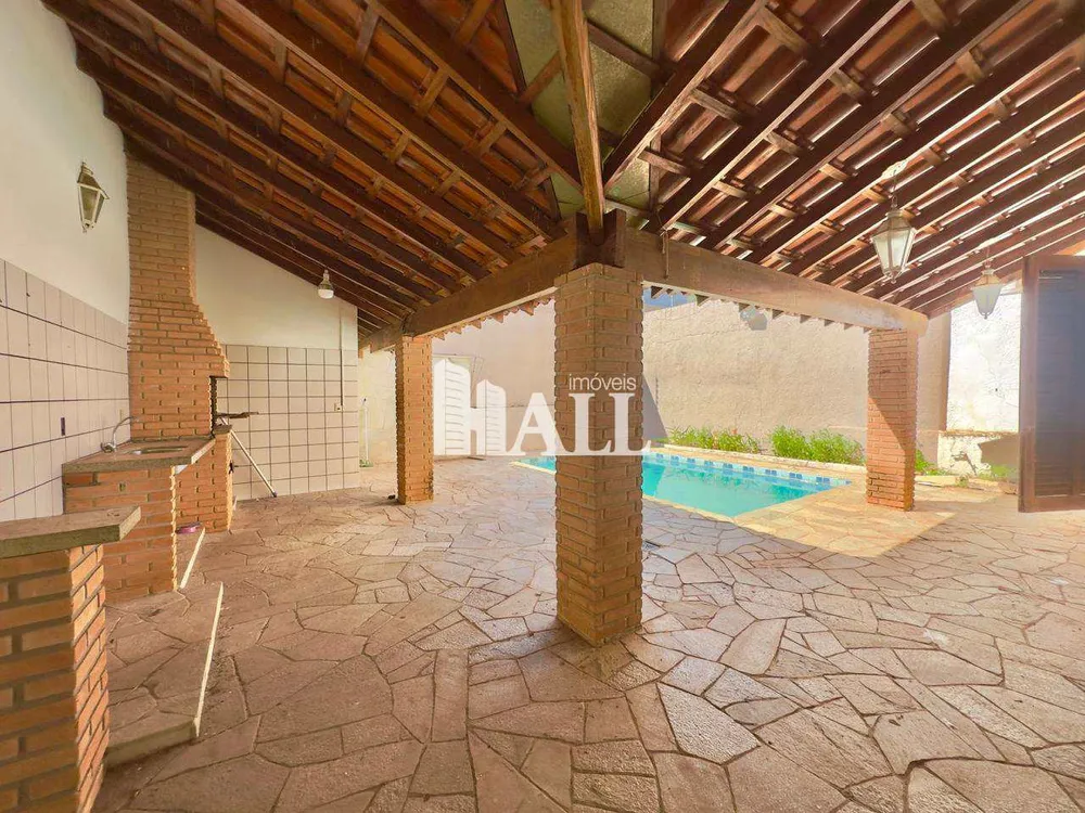 Casa, 4 quartos, 306 m² - Foto 1