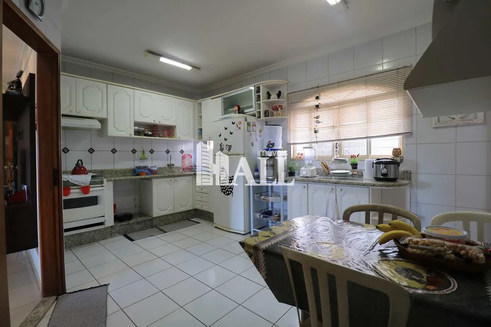 Apartamento, 3 quartos, 144 m² - Foto 2