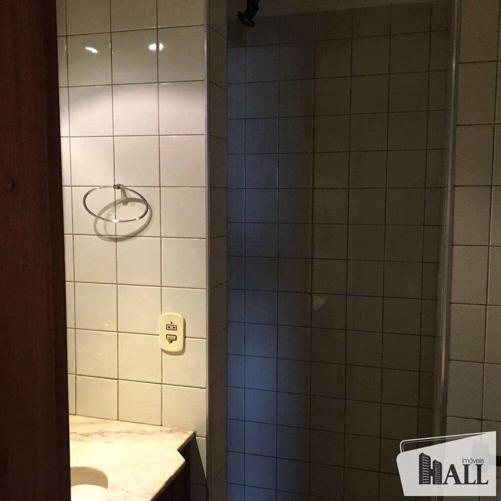 Apartamento à venda com 4 quartos, 268m² - Foto 3