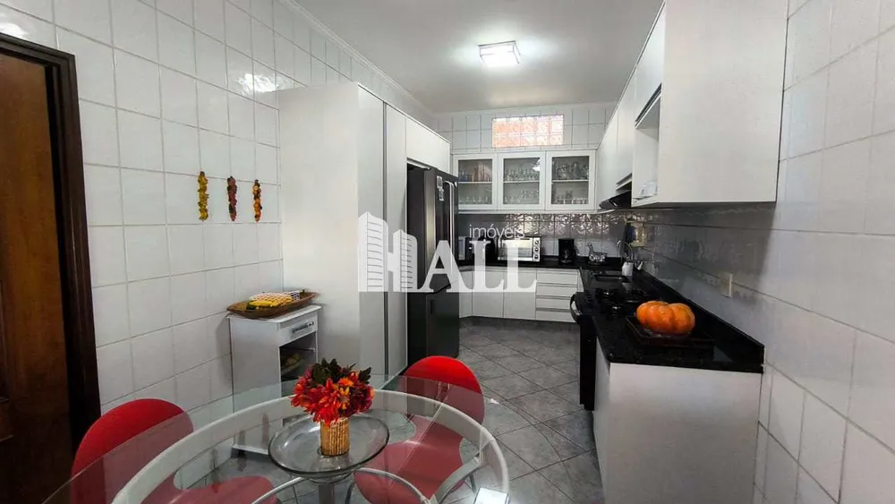Sobrado, 4 quartos, 335 m² - Foto 3