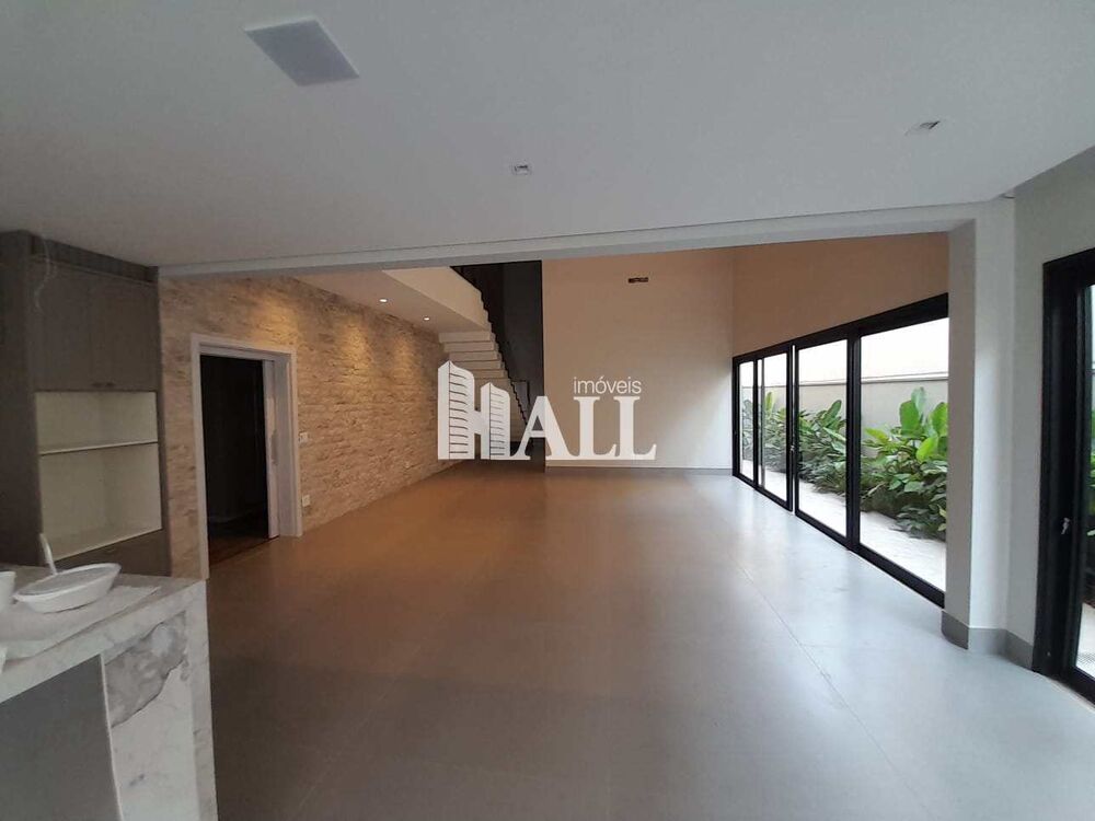 Casa de Condomínio à venda com 4 quartos, 392m² - Foto 1