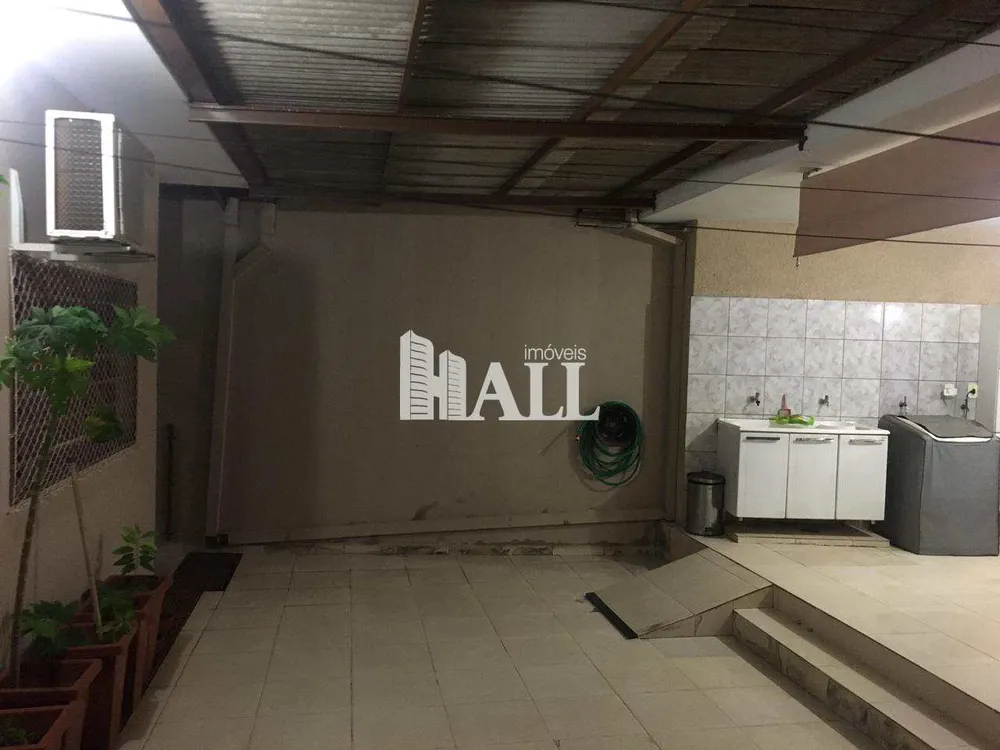 Casa, 4 quartos, 230 m² - Foto 2