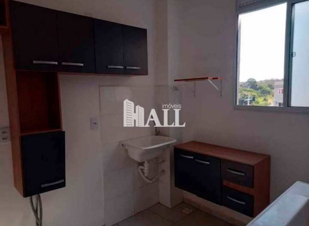 Apartamento à venda com 2 quartos, 40m² - Foto 2